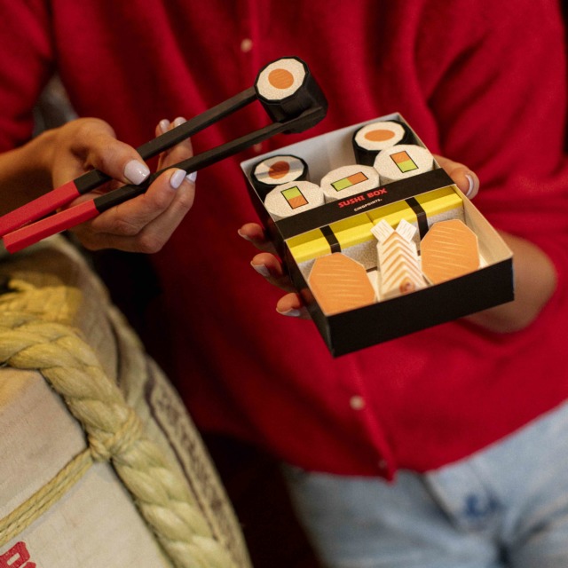 3Dペーパーモデル＝お寿司 Cinqpoints PLAY Department Store