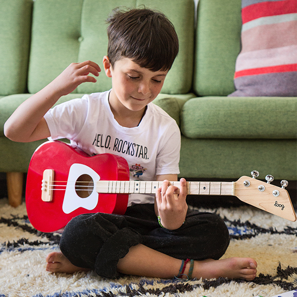 ルーグ・プロ・アコースティック（レッド） Loog PLAY Department Store